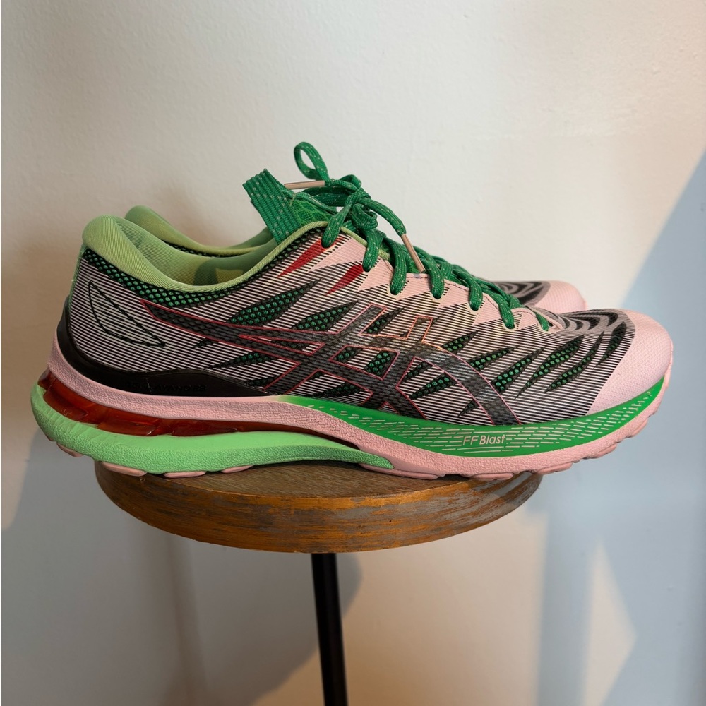 ASICS Gel Kayano 28 
Kiko Kostadinov “sweet dreams”